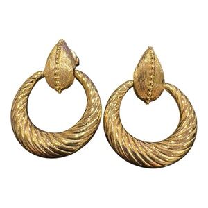 Vintage Gold Tone Textured Hoop Drop Door Knocker Earrings J12